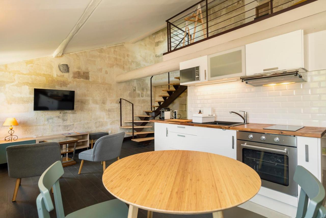 Saint Eloi - Duplex Centre Historique De Villeneuve Les Avignon Kültér fotó